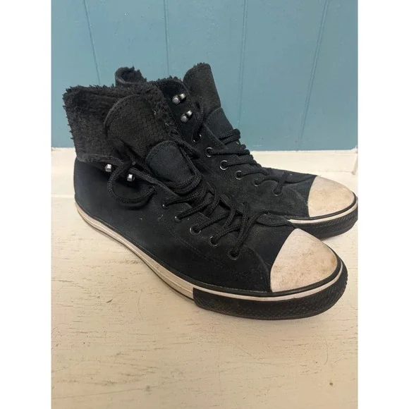 Converse Chuck Taylor All Star Hi Black Leather Faux Fur Sneaker Boots 165451C 9 - Picture 3 of 5